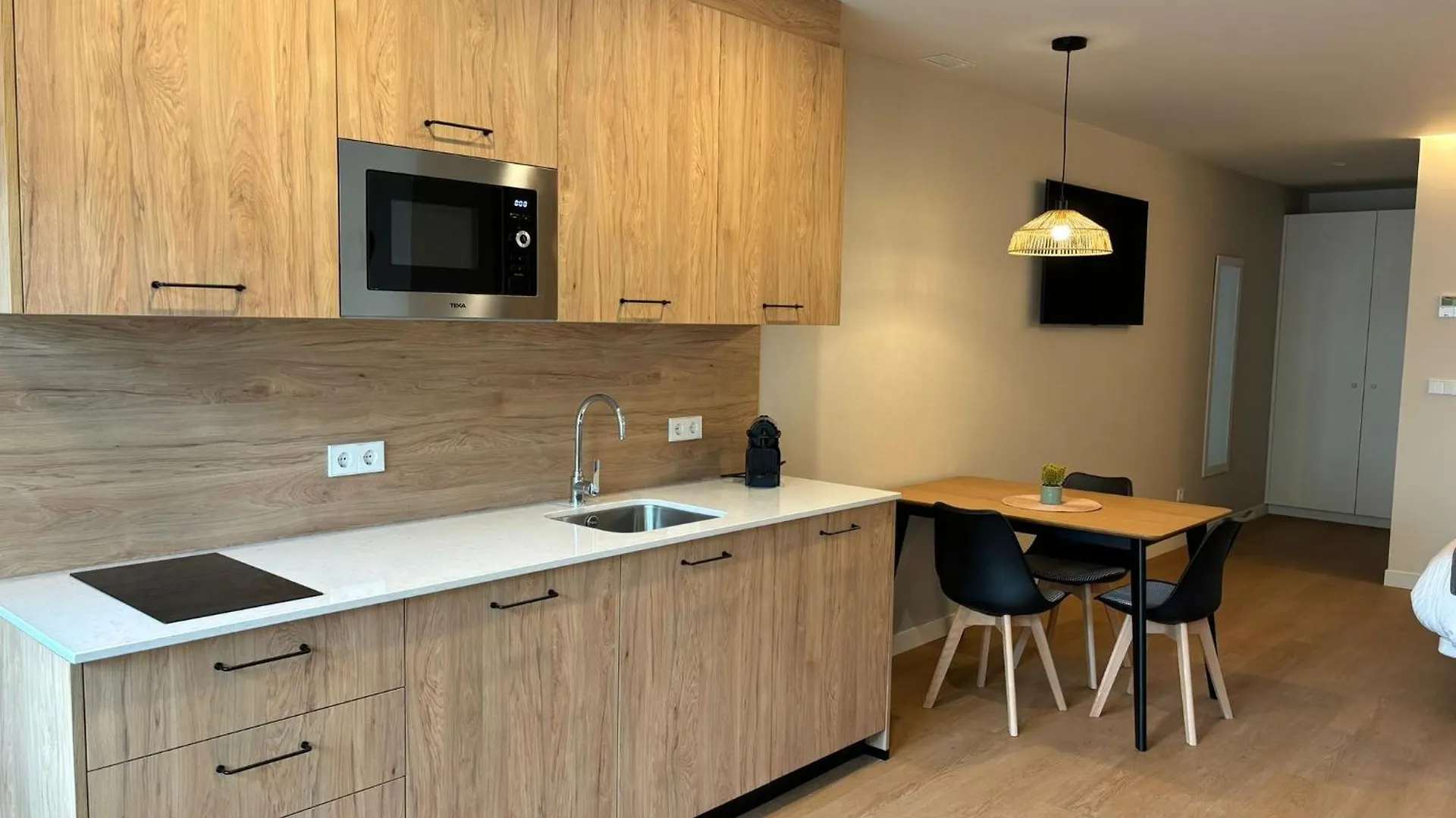 Apartamentos Joaquin Costa Santander